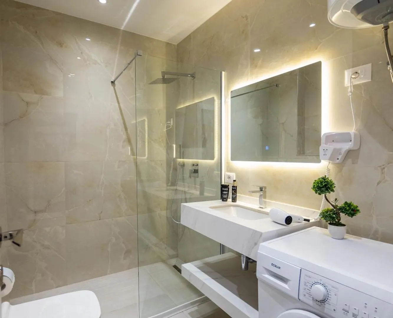 Apartment Al Mare Rooms Sarandë