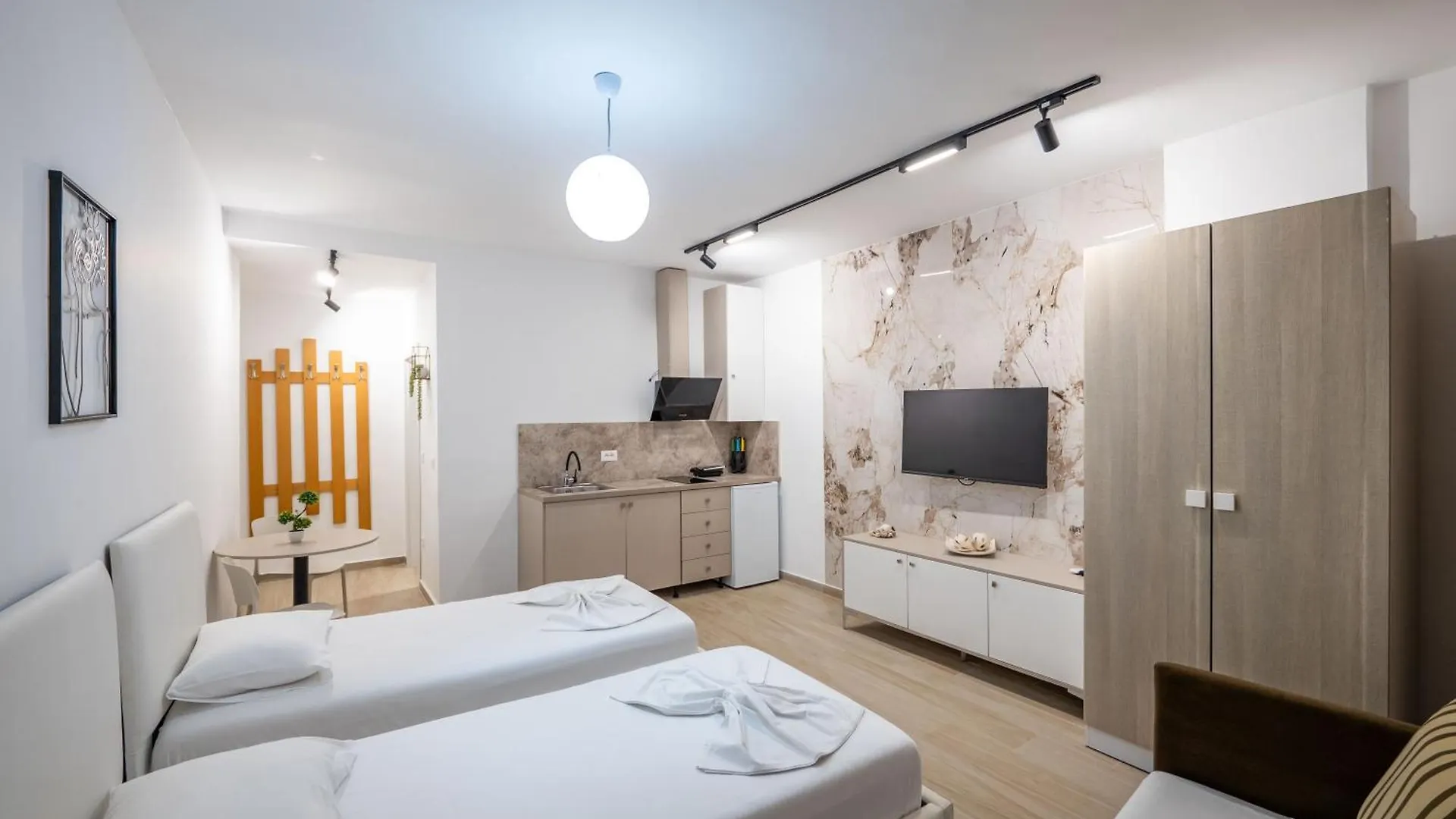 Al Mare Rooms Sarandë