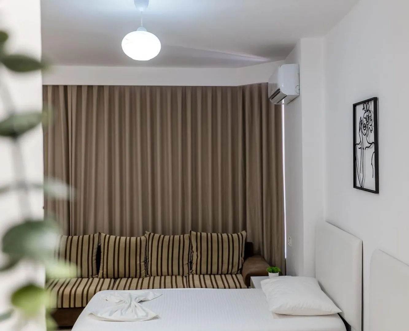 Apartment Al Mare Rooms Sarandë Albanien