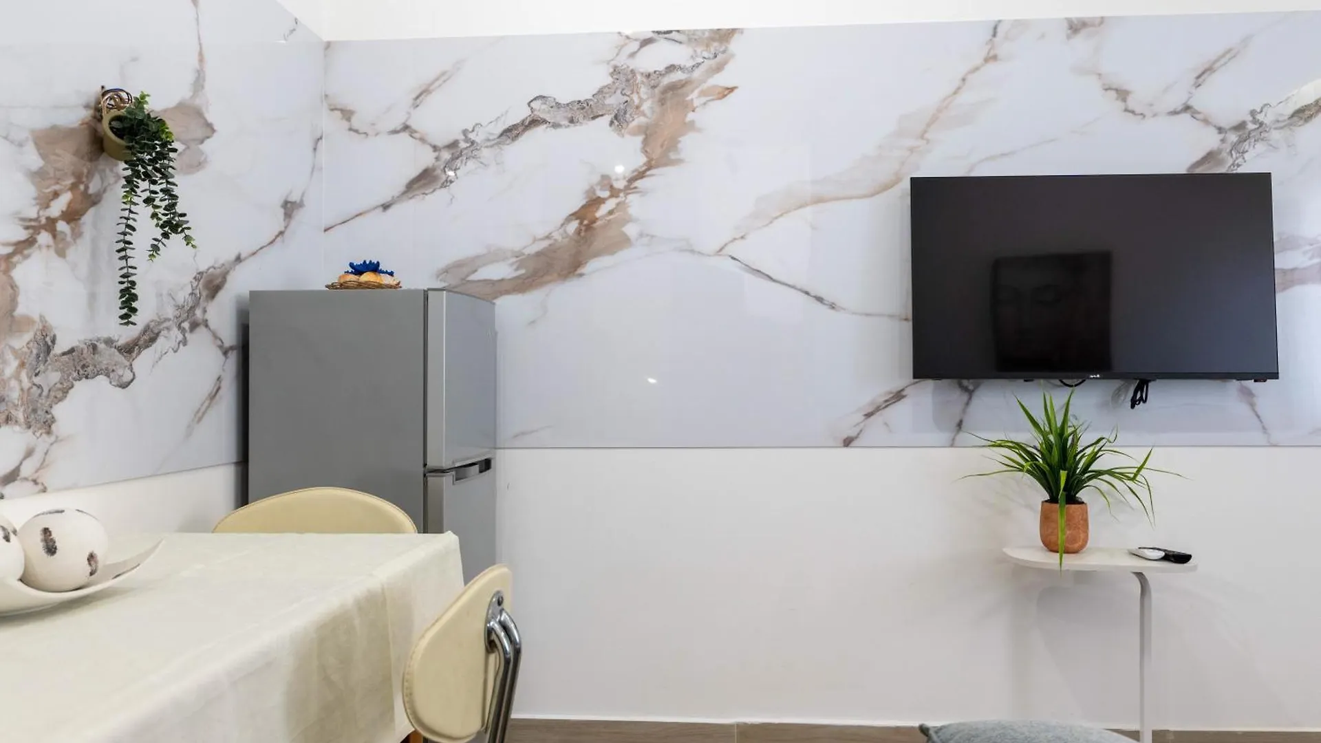 Al Mare Rooms Sarandë