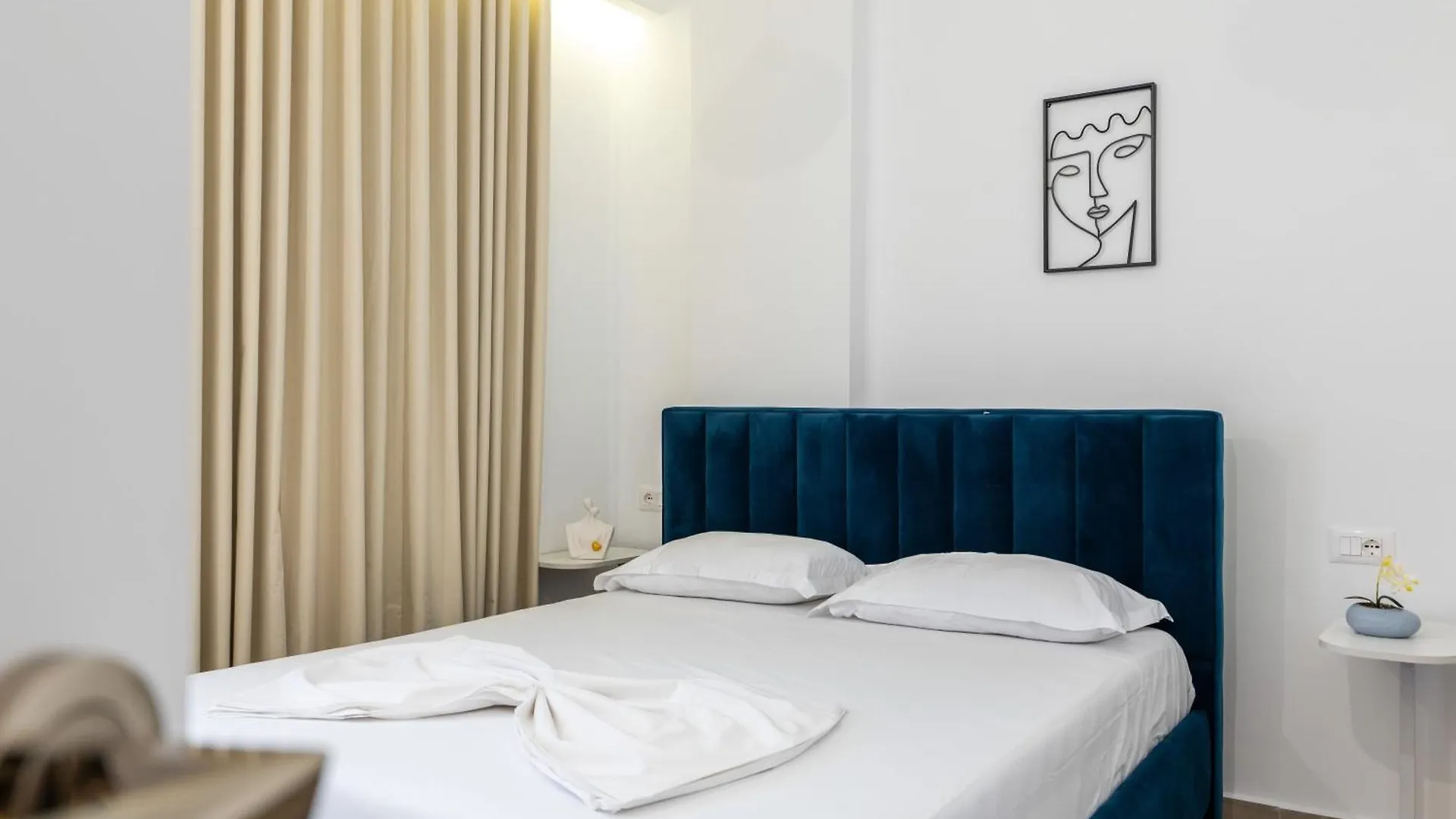 Apartment Al Mare Rooms Sarandë Albanien